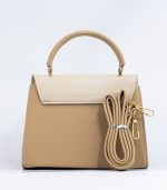 Sac à main beige en cuir synthétique